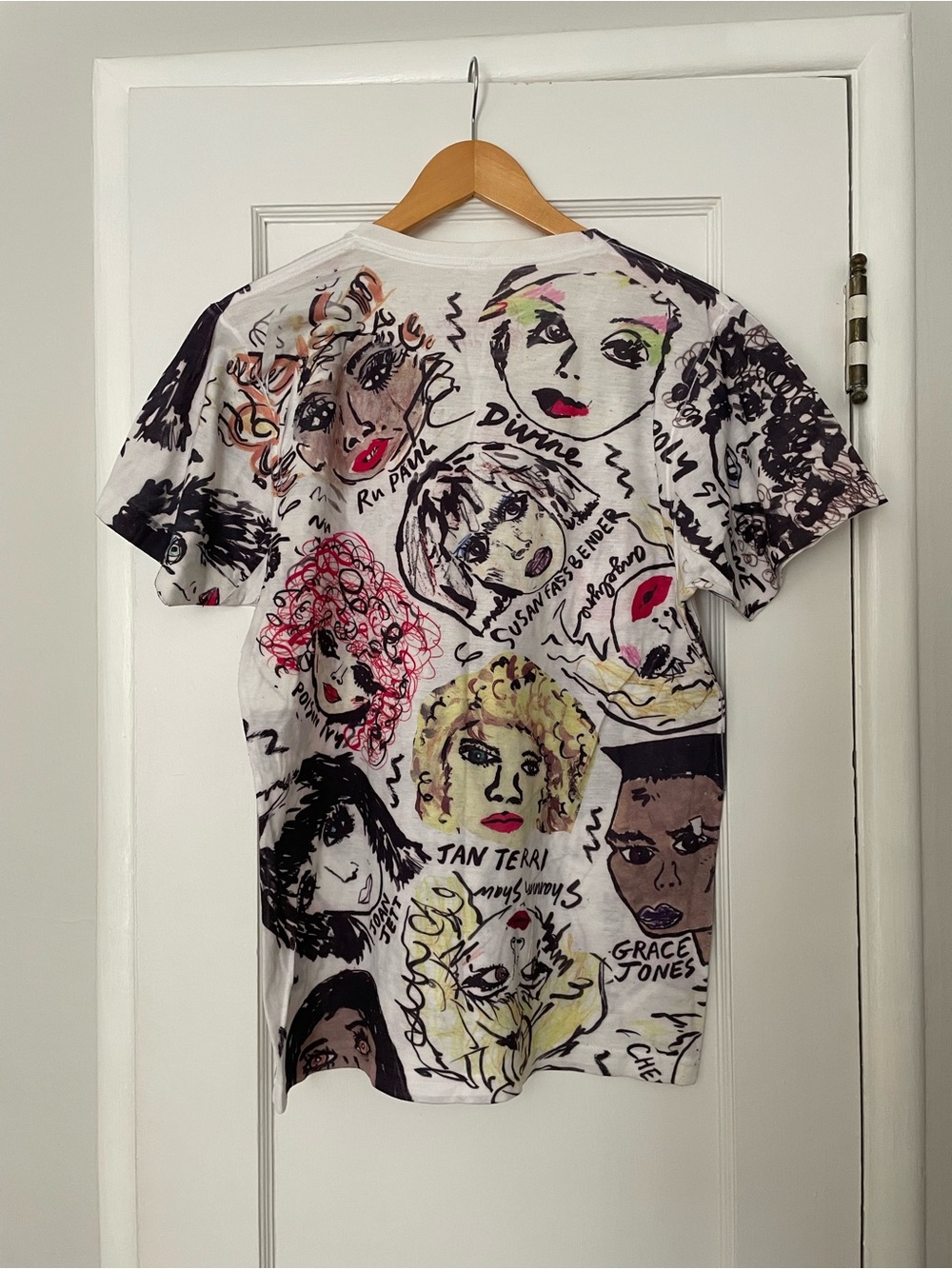 Female Icons Short Sleeve Art Tee - White/Multi - Picture 2 of 3